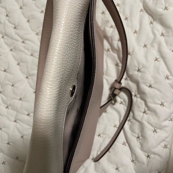 Kate Spade Purse - Picture 3 of 6